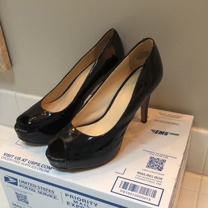 Black Nine West heels size 6